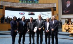 پتروشیمی بوعلی سینا تندیس بلورین جایزه ملی مدیریت مالی ایران را دریافت کرد
