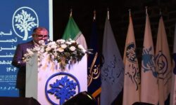 قرائت پیام وزیر نیرو در هجدهمین جشنواره هنرهای تجسمی فجر توسط مدیرعامل سازمان آب و برق خوزستان