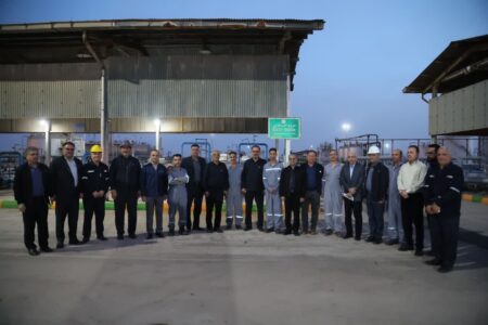 دیدار نوروزی مدیرعامل مناطق نفت‌خیز جنوب با كاركنان خط مقدم تولید