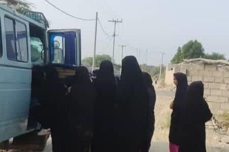 کمکی که هلدینگ خلیج‌فارس به دانش‌آموزان روستایی در سیستان و بلوچستان رساند
