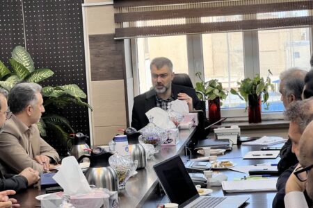 نشست ویژه تنش آبی با حضور عبیداوی، مدیرعامل این شرکت  برگزار شد