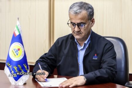 پیام تبریک مدیرعامل شرکت بهره‌برداری نفت و گاز کارون به مناسبت روز ملی ارتباطات و روابط‌عمومی