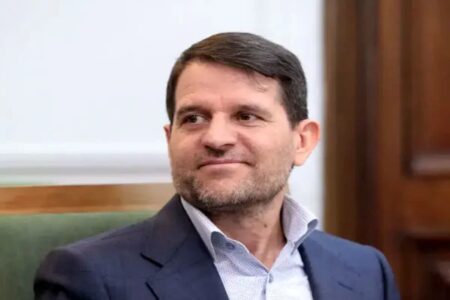 بالاخره عباس زاده رسما” مدیرعامل هلدینگ خلیج فارس شد