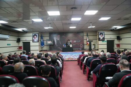 آیت الله حسن زاده: ویژگی برجسته امام شهید معرفت به خداوند بود