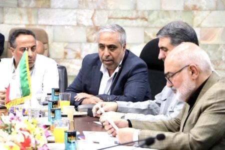 كاركنان صنعت نفت با ایثار و پایمردی، استمرار تولید را حفظ كردند