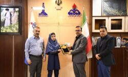 تقدیر مدیرعامل شرکت ملی حفاری ایران از ترنم جهانگیری به مناسبت درخشش در جشنواره مینی بسکتبال کشور