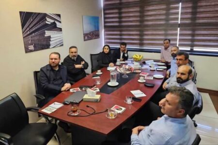 بازدید روابطعمومی صباانرژی از شرکتهای پتروشیمی مسجدسلیمان، لولهسازی اهواز و فولاد اکسین