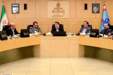 معاون وزیر نفت: مرجعیت داده در صنعت پتروشیمی، پایه تصمیمگیریهای هوشمند خواهد بود