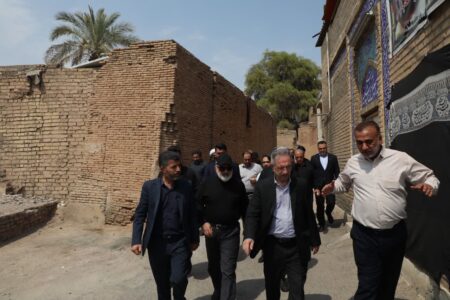 استاندار خوزستان و معاون گردشگری وزارت میراث فرهنگی از بافت سنتی دزفول بازدید کردند / تأکید بر حفظ و احیای بافت تاریخی دزفول به عنوان قطب گردشگری / بررسی راهکارهای توسعه گردشگری در بافت سنتی دزفول