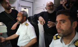 جابجایی بیش از ۱۲۰ هزار زائر با ریلباس رایگان در مسیر خرمشهر-شلمچه