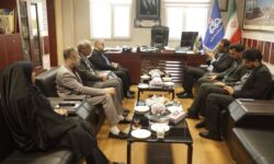 در دیدار مدیرکل آموزش و پرورش استان خوزستان با مدیرعامل شرکت نفت و گاز کارون مطرح شد؛تأکید بر استمرار بهسازی، تجهیز و نوسازی مدارس همجوار تأسیسات نفتی