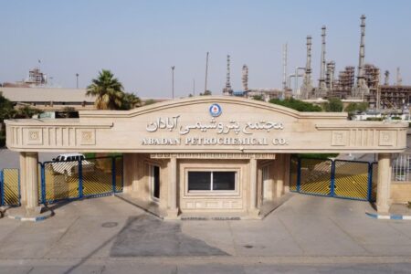 رشد ۳۷ درصدی درآمد پتروشیمی آبادان در شهریور